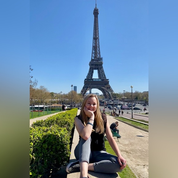 Meet your Posh Ambassador, Tiffany Rose! - Picture 2 of 6